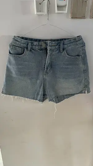 Bum Short Jeans