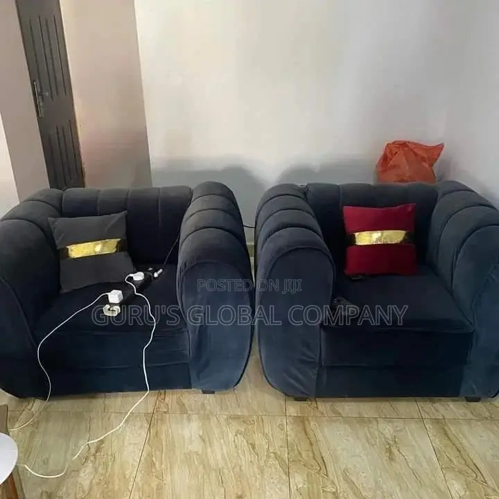 Luxury 7 Seater Barely Used Chairs