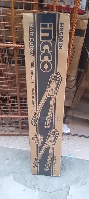 Bolt Cutter Ingco 900mm