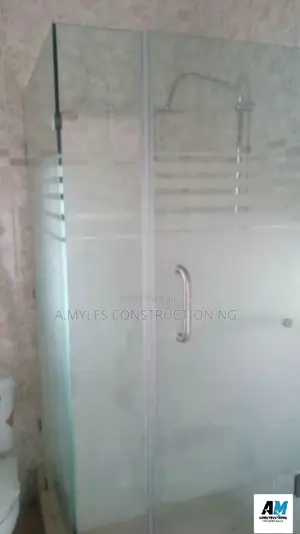Bathroom Shower Cubicles