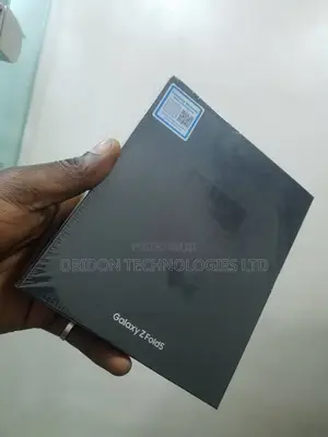 New Samsung Galaxy Z Fold 5 256 GB Black