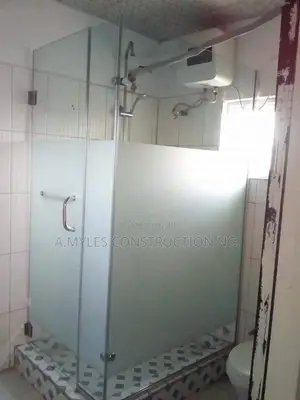 Shower Cubicles Clean