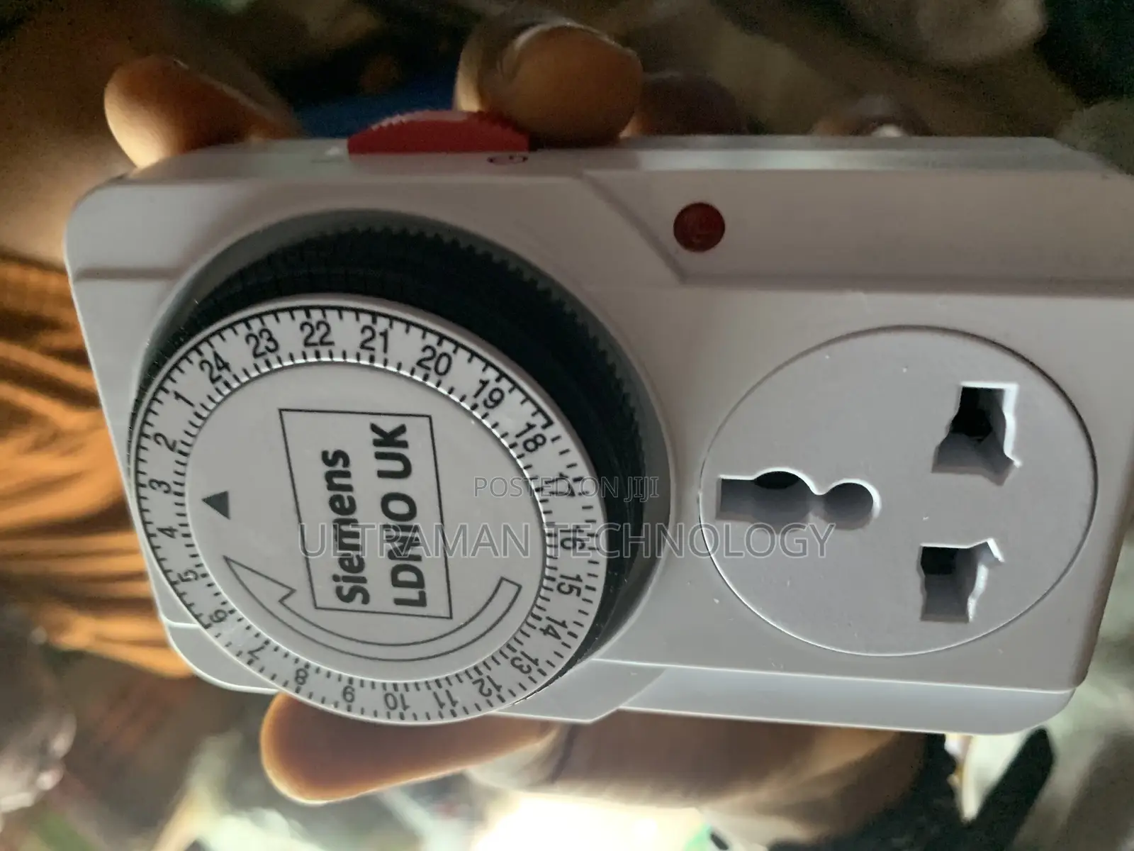 Surge Protector With Auto Timer