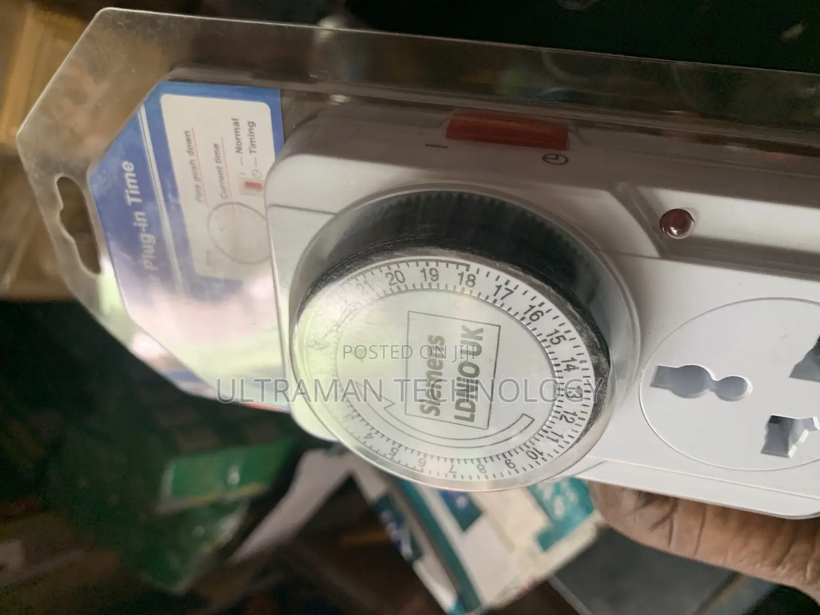 Surge Protector With Auto Timer