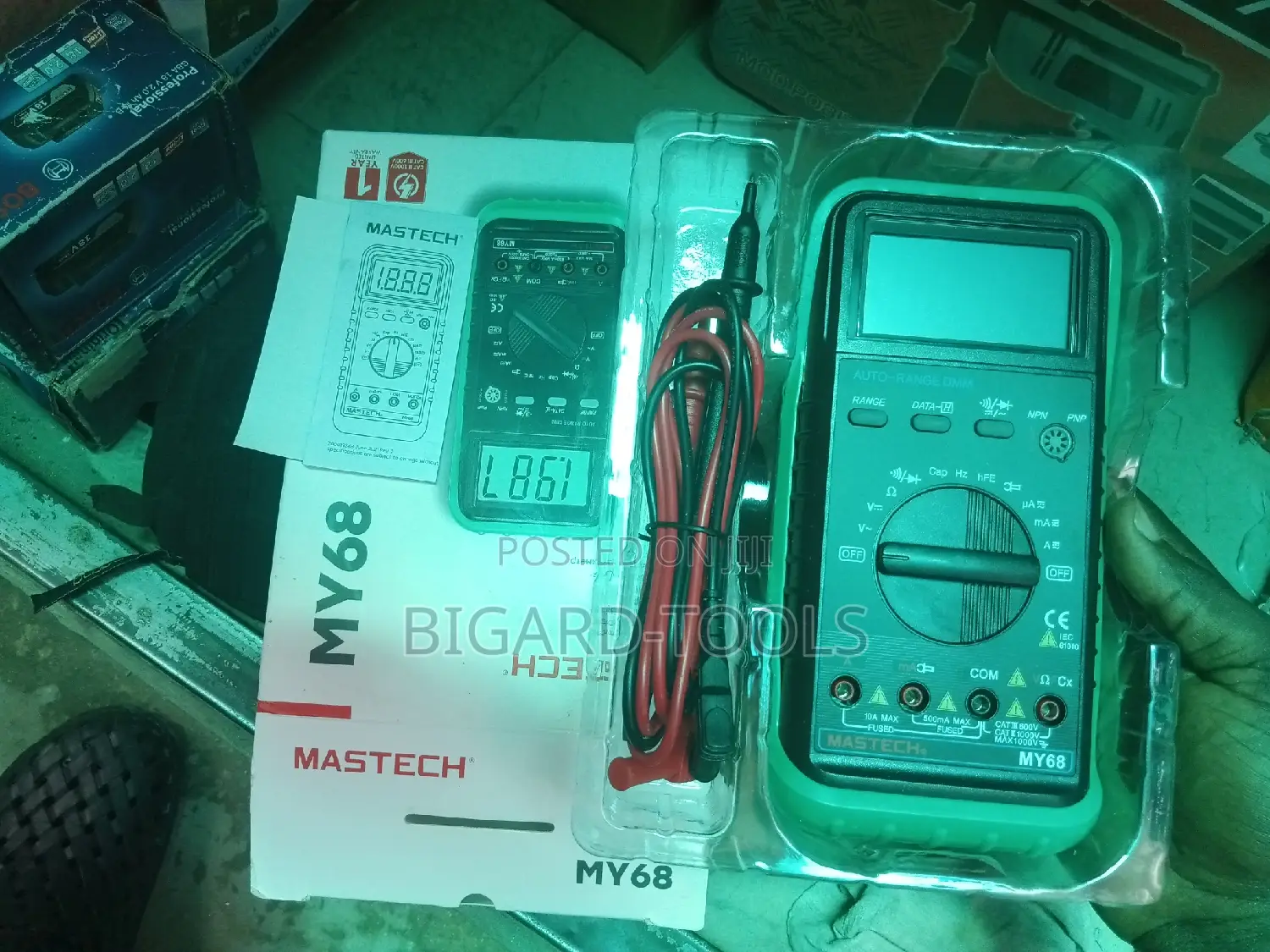 My68 Digital Multimeter 1000v