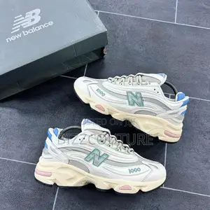 Original NEW BALANCE Sneakers Available in Store