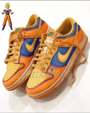 Original NIKE SB DUNK Low Sneakers Available in Store