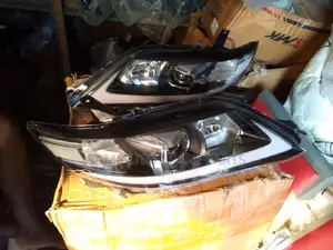 Toyota Camry 010 Complete Headlight Front