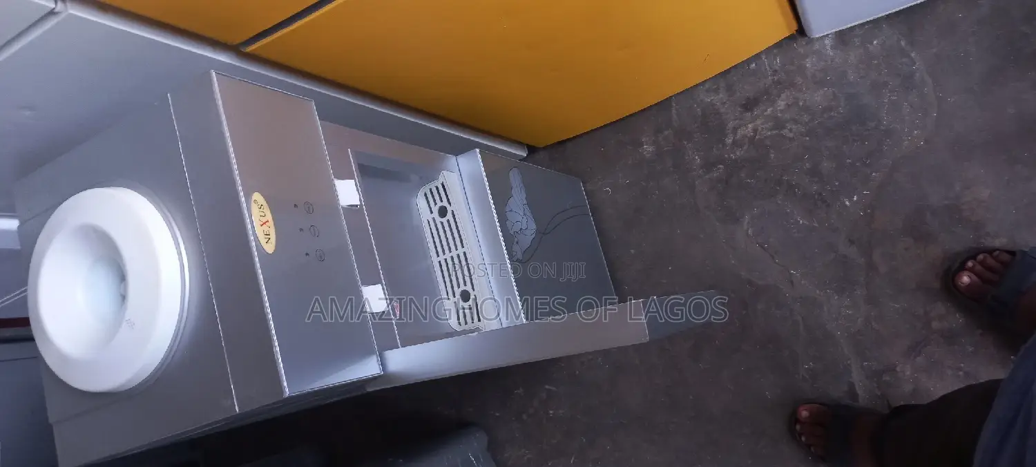 Double Door Water Dispenser