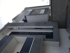 4bdrm Duplex in Phase1 for sale