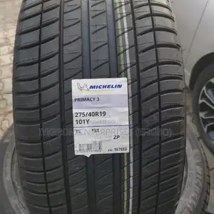 Mecheline 275/40/19 Run on Flat