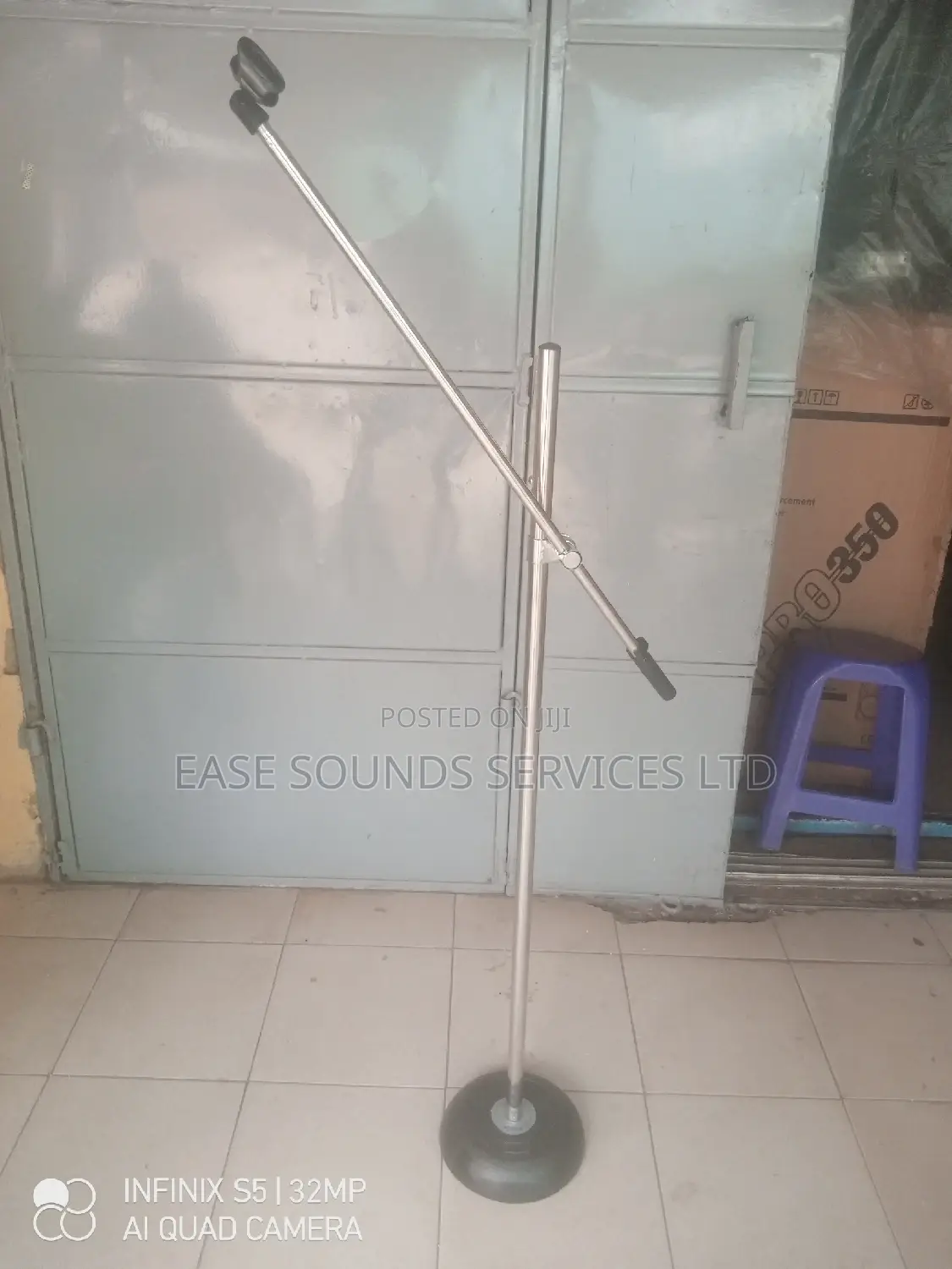 Microphone Stand (Roundbass)