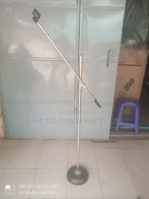 Microphone Stand (Roundbass)