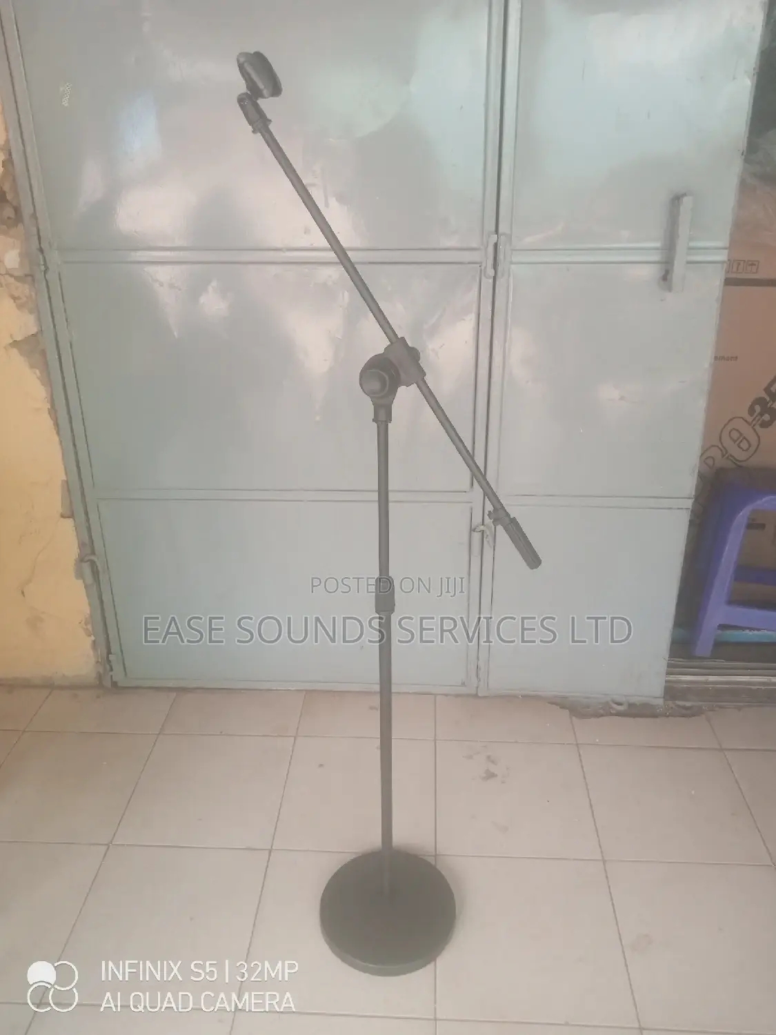 Microphone Stand (Roundbass)