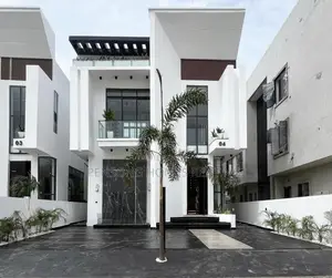 5bdrm Duplex in Chevron Estate for sale