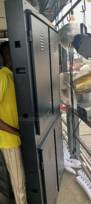 Billboards Cabinet Screens
