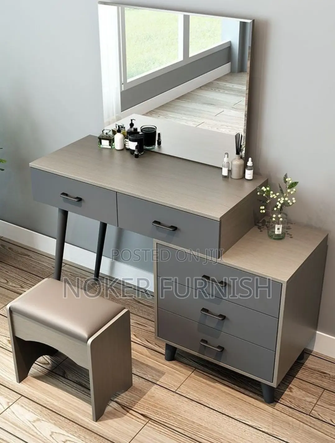 Dresser Table