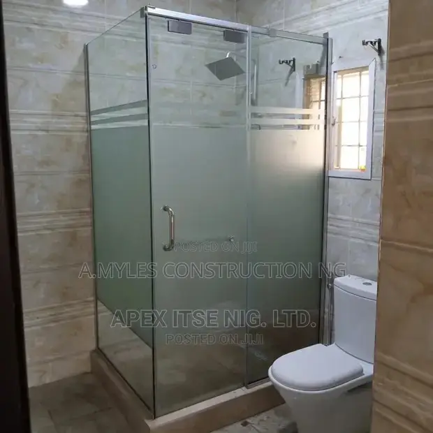 Functional Shower Cubicles