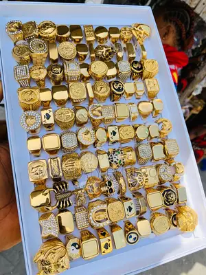 Photo - Unique Ring's