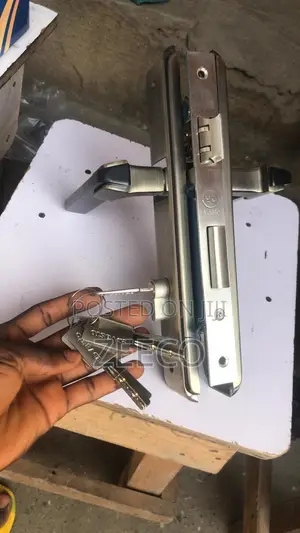 Big Door Handle Key