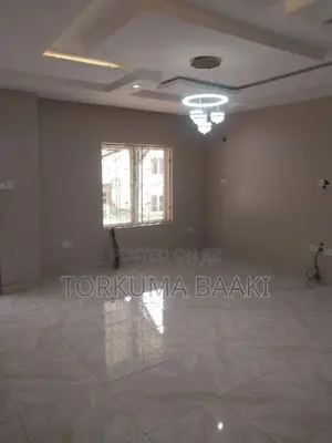 Four Bedrooms Terrace