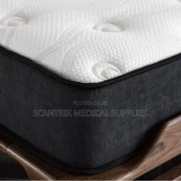 Smooth Texture Water Bed