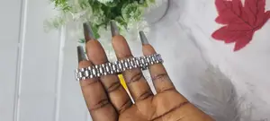 Silver Plainn Strap Hand Chain