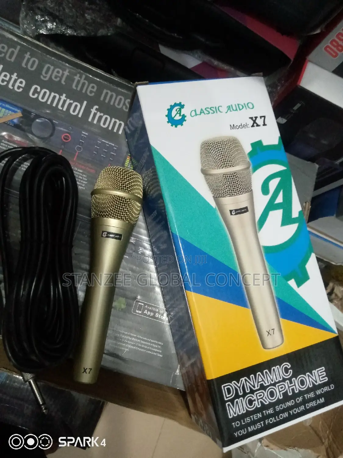 Classic Audio X7 Dynamic Microphone