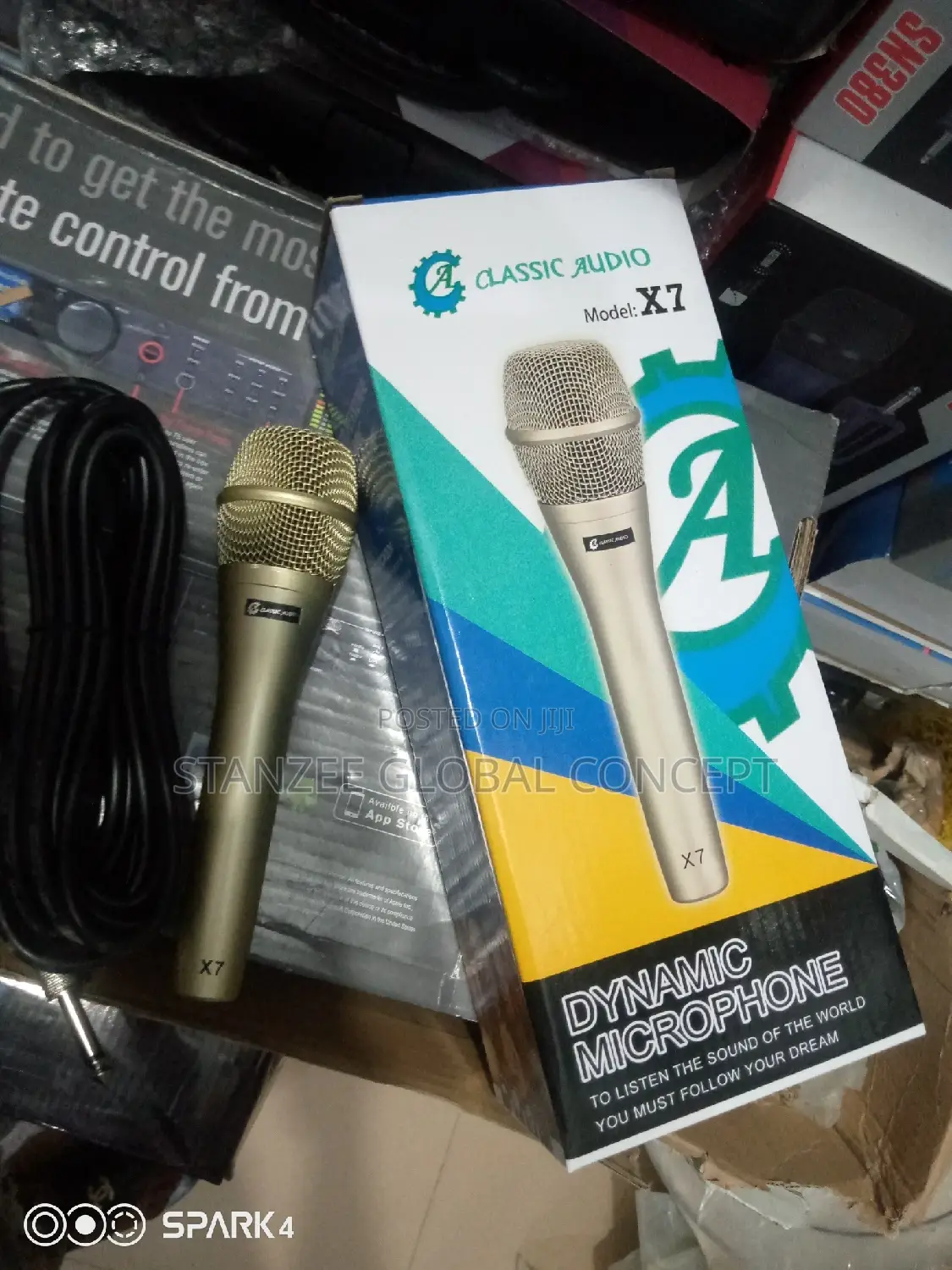 Classic Audio X7 Dynamic Microphone