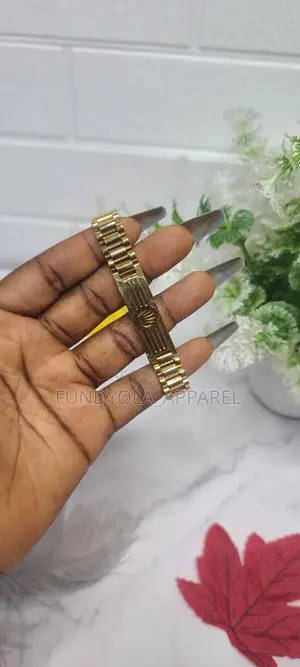 Magnetic Strap Hand Chain