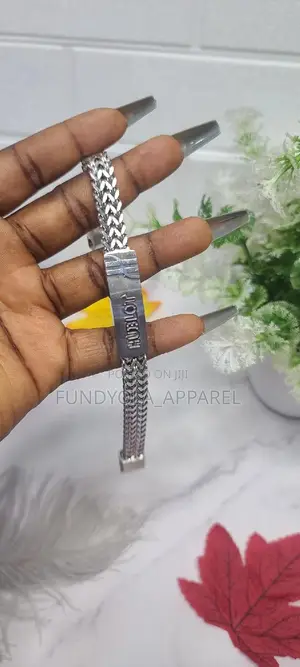 Magnetic Strap Hand Chain