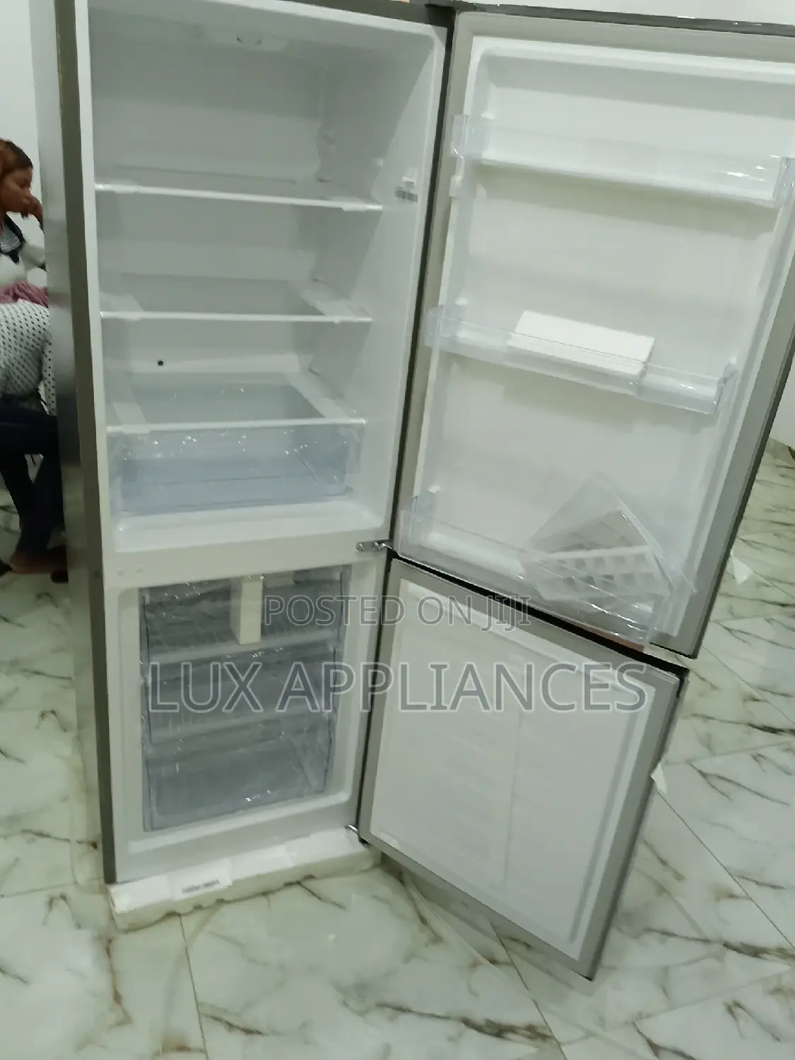 Multi Air Flow System Strong and Durable Refrigerator