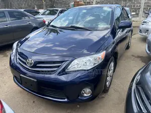Toyota Corolla 2012 Blue