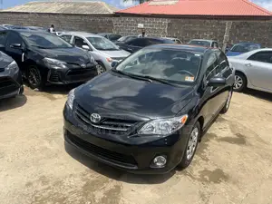 Toyota Corolla 2010 Black