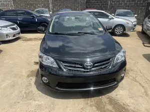 Toyota Corolla 2010 Black