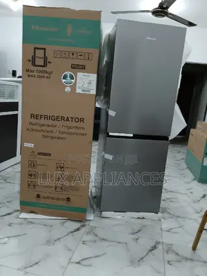 Hisense Double Door Refrigerator 226 Litres