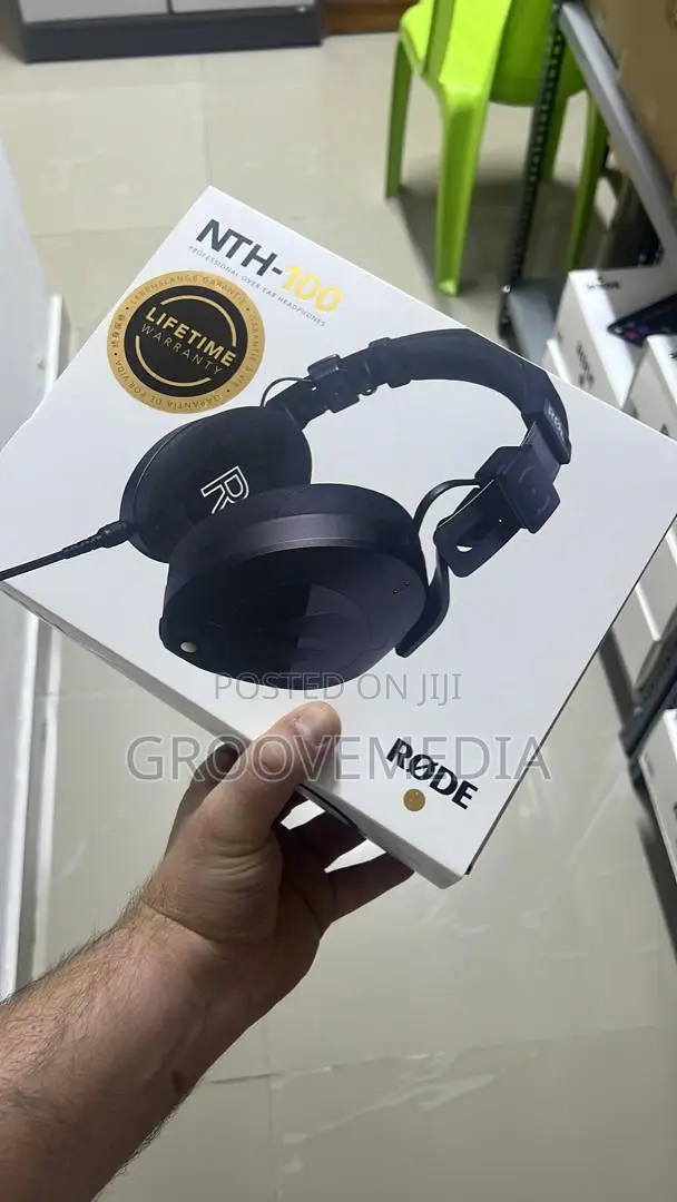 Rode NTH- 100 Professional Headphone
