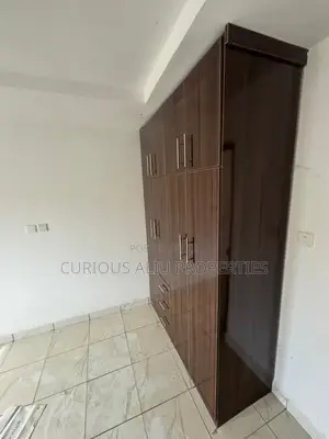 2bdrm Block of Flats in Brain And Hermes, Life Camp for rent