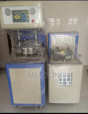 Pet Bottle Blowing Machine Hz880