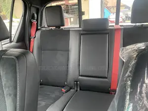 New Toyota Hilux 2024 Black