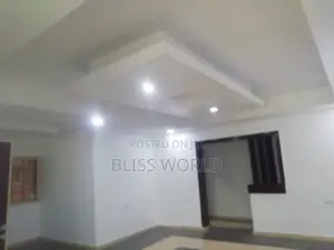3bdrm Block of Flats in Wuye for rent