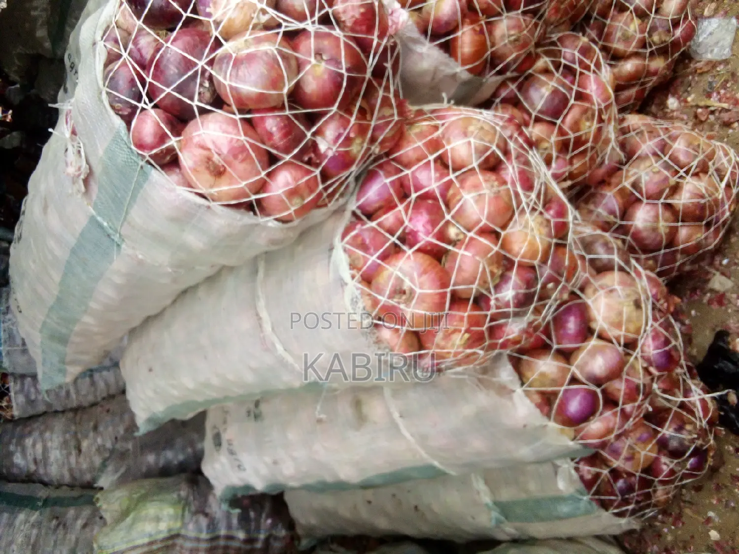 Tamatos and Onions