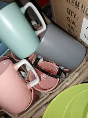 Colored Mug by 48 Pieces