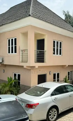 3bdrm Duplex in Karu for sale