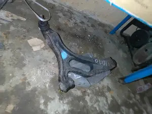 Lower Arms Set Touareg