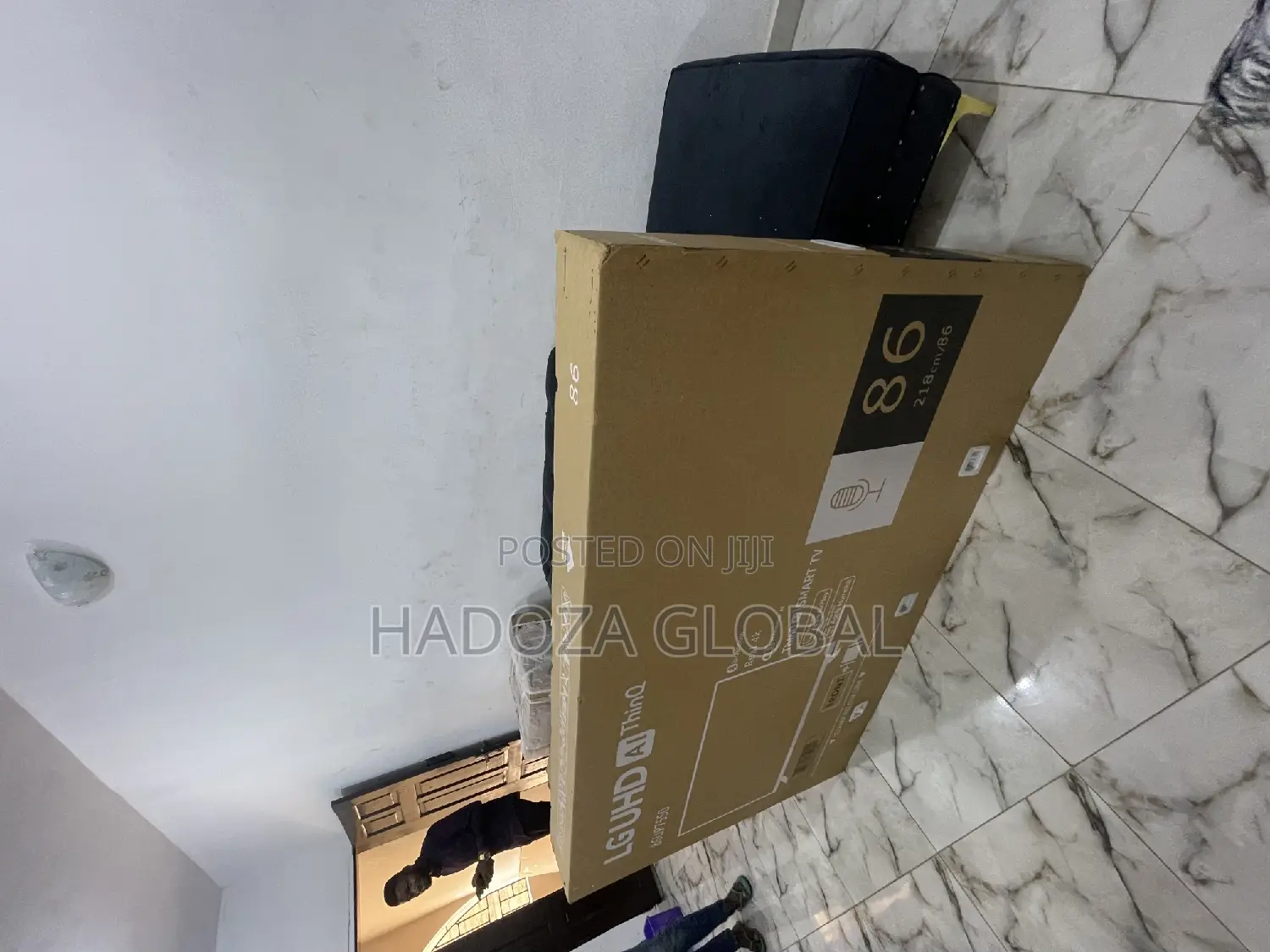 LG 85 Smart TV With Android Features Netflix and Wifi