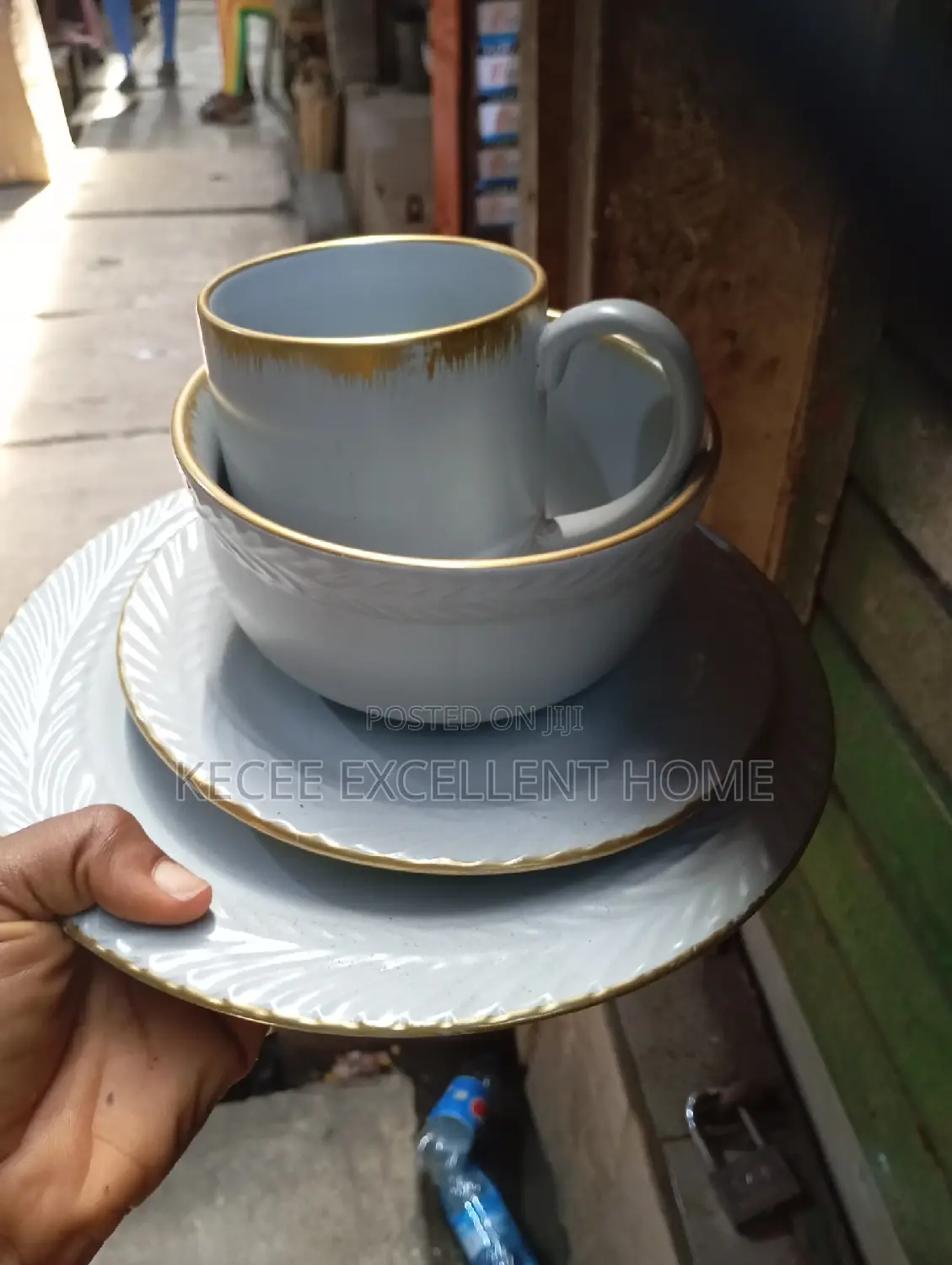 Quality 16 Ps Dinner Set