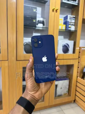 Apple iPhone 12 64 GB Blue