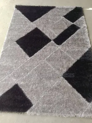 High Quality Current 4ft by 6ft Turkish Center Rug
