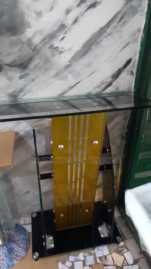High Quality Executive Imported Pulpit for Church